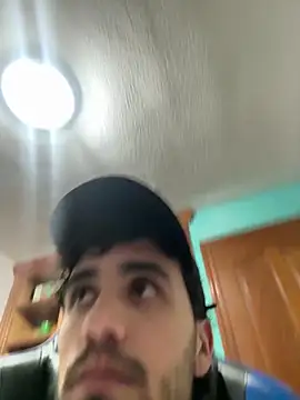 Snapshot of aavrdvh33 chatting on February 22, 2026, 10:30 pm aavrdvh33 online show from February 22, 2026, 10:30 pm