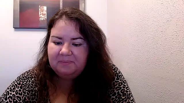 Snapshot of Oryvee chatting on September 17, 2025, 2:41 pm Oryvee online show from September 17, 2025, 2:41 pm