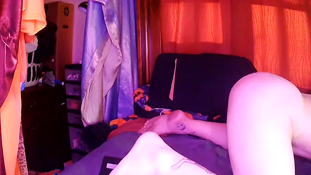 RivslRabbit online show from February 3, 2026, 12:54 pm