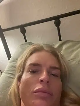 JessieMaeBabe online show from November 28, 2025, 9:17 pm