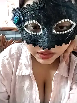 colleen hoover online show from October 8, 2025, 12:36 pm