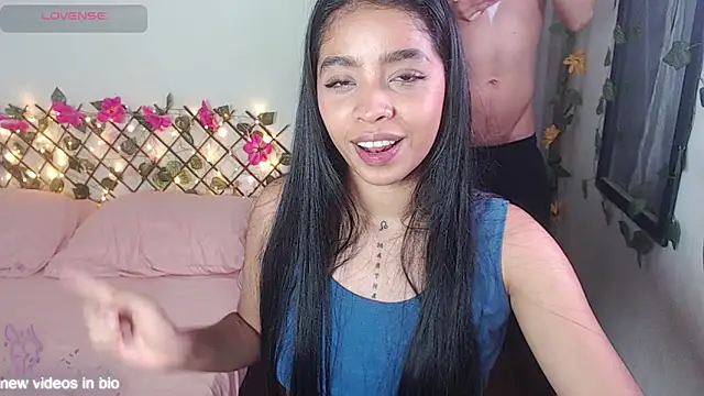 Angie Lee01 online show from October 27, 2025, 11:47 am