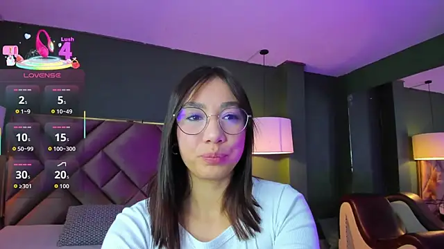 Snapshot of Kya_Wild chatting on October 4, 2025, 9:18 am Kya Wild online show from October 4, 2025, 9:18 am