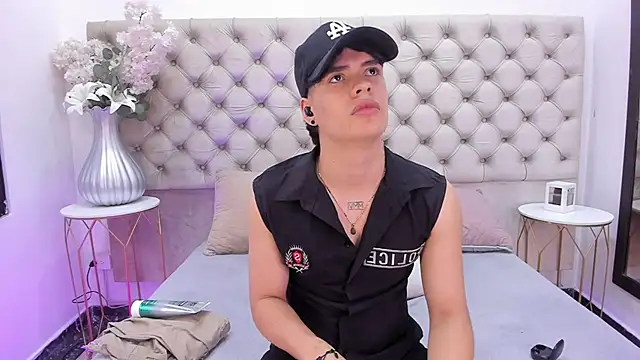 BenitoSaenz online show from November 13, 2025, 11:53 am