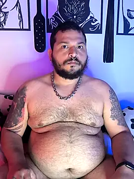 DannyBearrr online show from November 11, 2025, 1:38 am