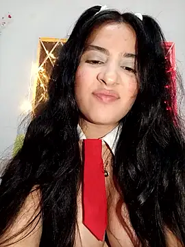 VALENTINA ROUSE  online show from October 9, 2025, 3:04 am