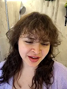 SeleneLuminari8 online show from January 14, 2026, 6:02 pm