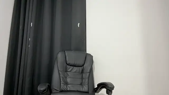 Sophia copper online show from September 12, 2025, 3:06 am