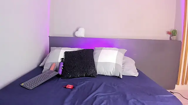 Snapshot of salome-gh chatting on September 12, 2025, 8:09 pm salome-gh online show from September 12, 2025, 8:09 pm