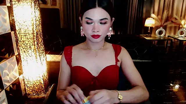 BigCockMaxineTS online show from October 3, 2025, 9:50 am