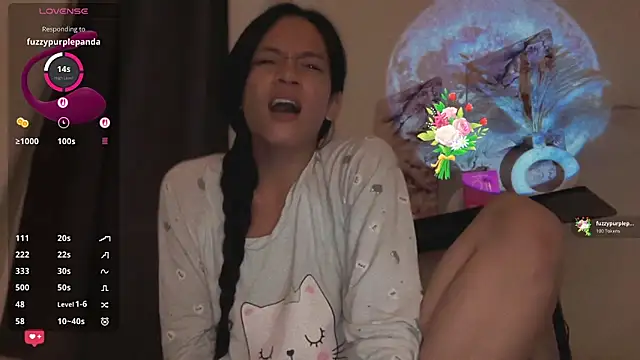 UniversalSlut online show from March 11, 2026, 7:09 pm