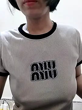 love sexy090 online show from February 26, 2026, 12:09 am