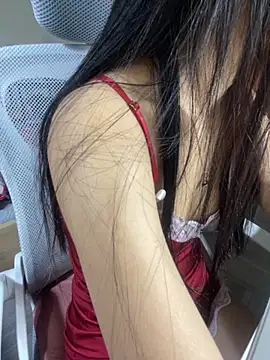 Mina048 online show from November 13, 2025, 4:06 pm