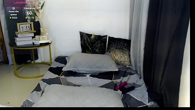 ursafehaven online show from February 15, 2026, 6:15 pm