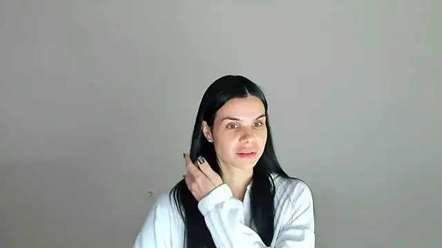 Amelisweett online show from September 28, 2025, 9:03 am