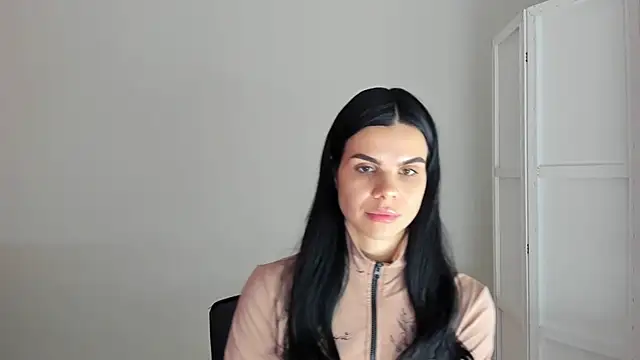 Amelisweett online show from October 30, 2025, 8:38 am