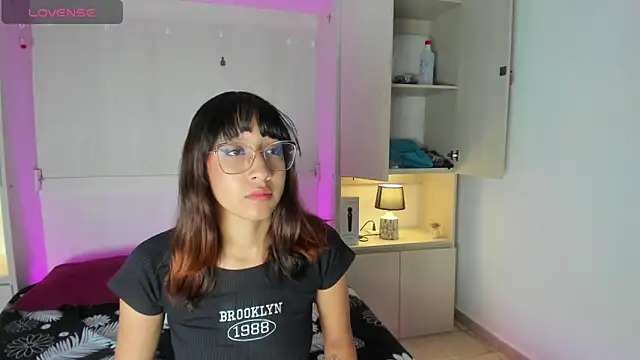 Snapshot of CamiGox chatting on October 10, 2025, 8:08 pm CamiGox online show from October 10, 2025, 8:08 pm