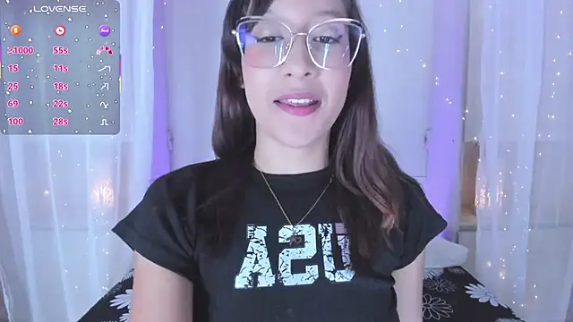 Snapshot of CamiGox chatting on January 6, 2026, 7:39 pm CamiGox online show from January 6, 2026, 7:39 pm