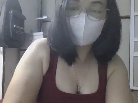 Hachi077 online show from May 4, 2026, 3:30 pm