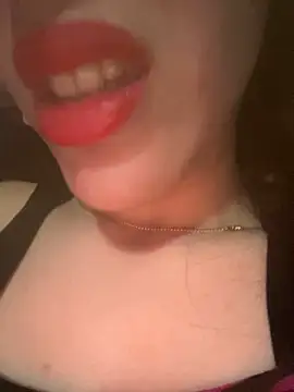 Mimisixo online show from April 16, 2026, 11:18 pm