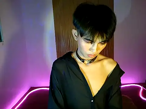 Snapshot of ichiro_daisuke chatting on December 17, 2025, 10:43 am ichiro daisuke online show from December 17, 2025, 10:43 am