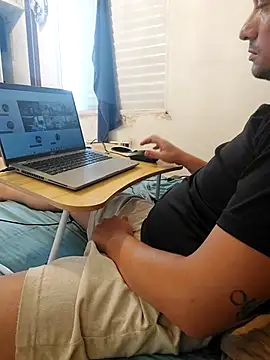 Snapshot of jeff_pepoer chatting on January 8, 2026, 1:02 pm jeff pepoer online show from January 8, 2026, 1:02 pm