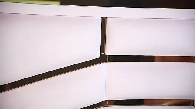 ambar rosse25 online show from February 26, 2026, 11:42 am