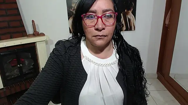Snapshot of Grace_mature_milf chatting on September 9, 2025, 10:26 am Grace mature milf online show from September 9, 2025, 10:26 am