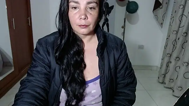 Vivian milf paint online show from October 23, 2025, 2:22 am