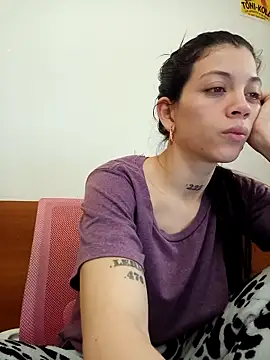 Paula Alameda online show from September 13, 2025, 1:22 pm