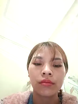 Ocnguyety online show from December 2, 2025, 1:11 am