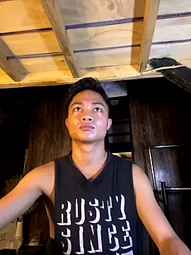 hotzachery online show from October 31, 2025, 5:41 am