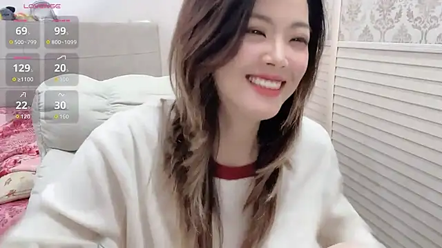 Holiland online show from December 5, 2025, 12:58 pm