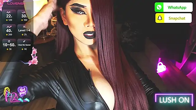 Snapshot of KarlaFrost chatting on June 6, 2026, 5:06 pm KarlaFrost online show from June 6, 2026, 5:06 pm