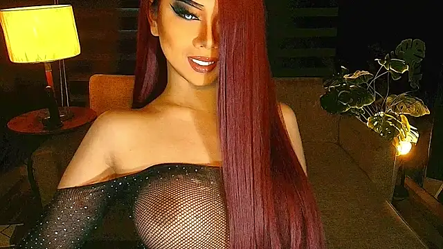Snapshot of KarlaFrost chatting on July 16, 2026, 12:38 am KarlaFrost online show from July 16, 2026, 12:38 am