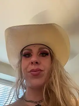 Snapshot of bimbopixxxie chatting on December 19, 2025, 11:45 pm bimbopixxxie online show from December 19, 2025, 11:45 pm