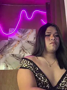 shantal moon69 online show from April 8, 2026, 10:48 am