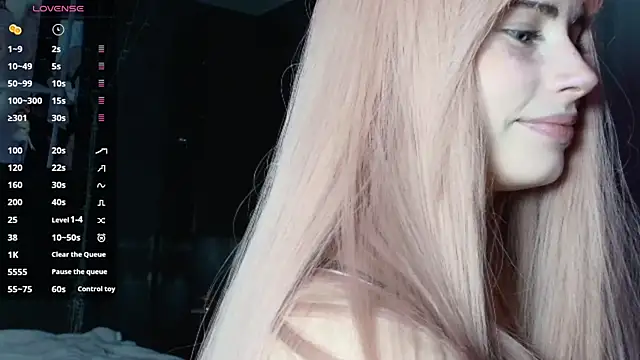 PieraMarch online show from November 22, 2025, 5:45 pm