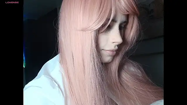 PieraMarch online show from April 1, 2026, 7:44 pm