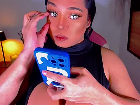 NataliaFernandezz online show from March 23, 2026, 12:09 pm