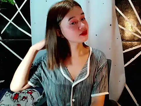 Snapshot of urgirl_mikah chatting on September 26, 2025, 9:19 pm urgirl mikah online show from September 26, 2025, 9:19 pm