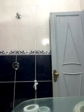 safadezanunes2 online show from November 21, 2025, 3:54 pm