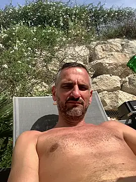 mika13113 online show from April 17, 2026, 9:23 am