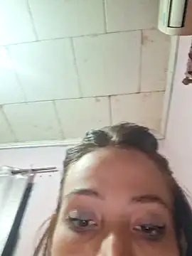 Tudiablita21 online show from April 13, 2026, 4:51 am