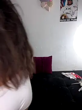 Britney Rose online show from October 17, 2025, 5:32 am