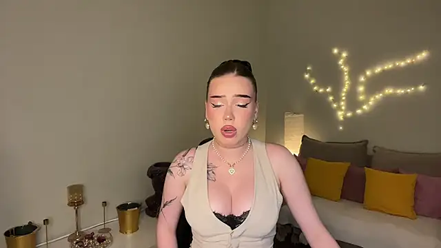 mistress of hearts online show from June 30, 2026, 1:12 pm