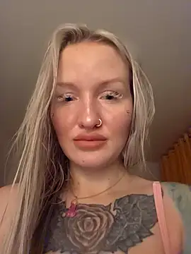 KateMonroe online show from February 3, 2026, 3:17 pm