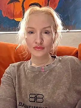 KateMonroe online show from April 21, 2026, 10:34 pm