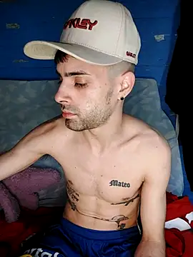 Snapshot of Demian24_ chatting on October 19, 2025, 5:30 am Demian24 online show from October 19, 2025, 5:30 am