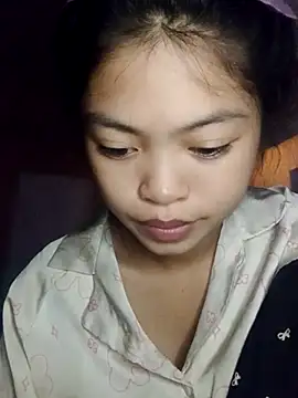 Thy00   online show from October 18, 2025, 2:51 pm